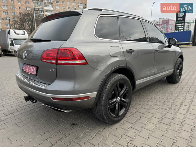 Серый Фольксваген Туарег, объемом двигателя 3.6 л и пробегом 240 тыс. км за 17700 $, фото 10 на Automoto.ua