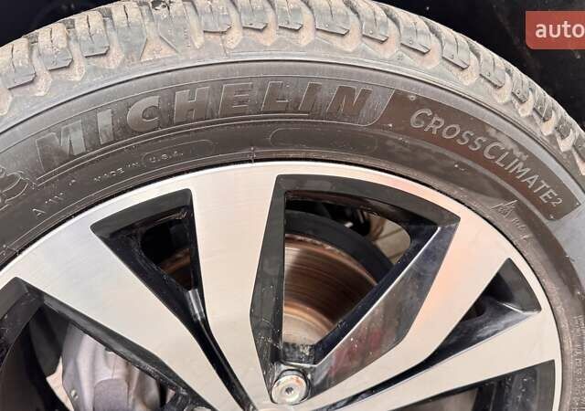 Серый Фольксваген Туарег, объемом двигателя 3.6 л и пробегом 114 тыс. км за 20800 $, фото 3 на Automoto.ua