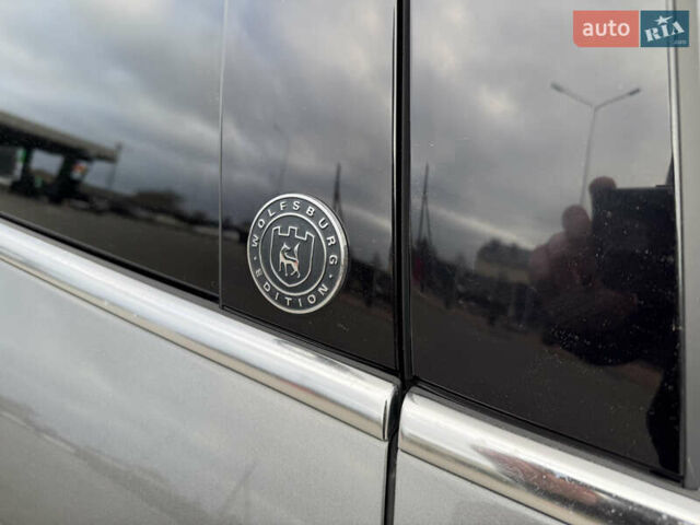 Серый Фольксваген Туарег, объемом двигателя 3.6 л и пробегом 240 тыс. км за 17700 $, фото 17 на Automoto.ua