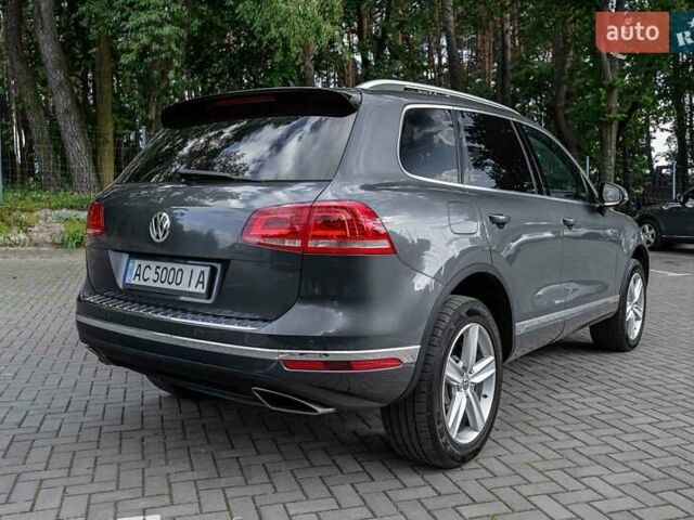 Фольксваген Туарег 2016 в Луцке на Automoto.ua Серый Фольксваген Туарег, объемом двигателя 2.97 л и пробегом 181 тыс. км за 35000 $, фото 5 на Automoto.ua