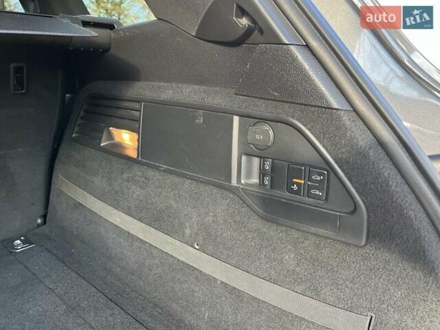 Серый Фольксваген Туарег, объемом двигателя 2.97 л и пробегом 191 тыс. км за 33999 $, фото 46 на Automoto.ua