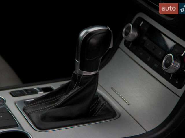 Серый Фольксваген Туарег, объемом двигателя 3.6 л и пробегом 118 тыс. км за 18500 $, фото 36 на Automoto.ua