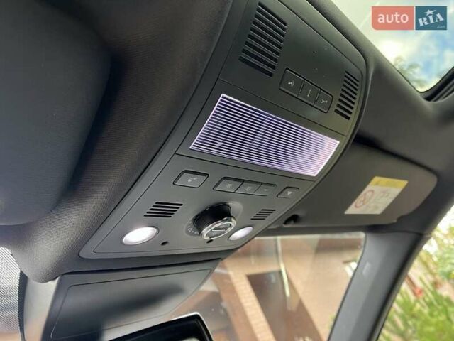 Серый Фольксваген Туарег, объемом двигателя 2.97 л и пробегом 191 тыс. км за 33999 $, фото 24 на Automoto.ua