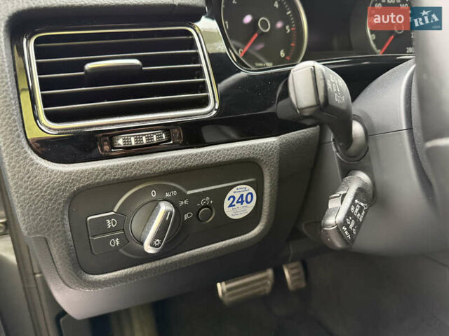 Серый Фольксваген Туарег, объемом двигателя 3 л и пробегом 267 тыс. км за 35000 $, фото 29 на Automoto.ua