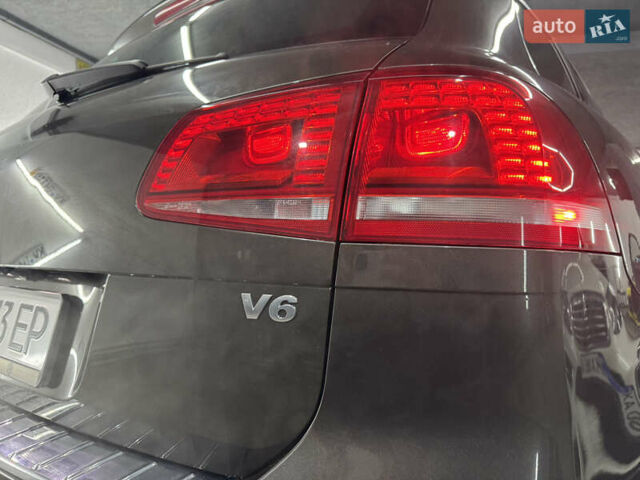 Сірий Фольксваген Туарег, об'ємом двигуна 3.6 л та пробігом 240 тис. км за 17800 $, фото 11 на Automoto.ua