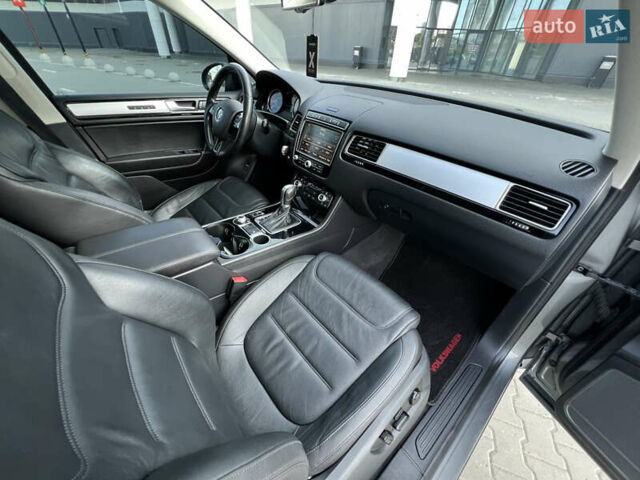 Фольксваген Туарег 2016 в Киеве на Automoto.ua Серый Фольксваген Туарег, объемом двигателя 3 л и пробегом 196 тыс. км за 21900 $, фото 16 на Automoto.ua