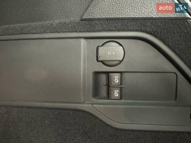 Сірий Фольксваген Туарег, об'ємом двигуна 3.6 л та пробігом 240 тис. км за 17800 $, фото 60 на Automoto.ua