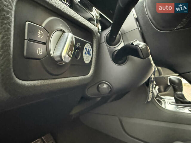 Серый Фольксваген Туарег, объемом двигателя 3 л и пробегом 267 тыс. км за 35000 $, фото 35 на Automoto.ua