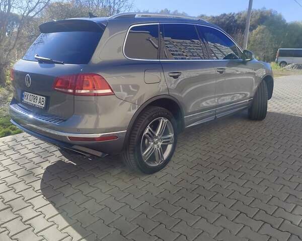 Фольксваген Туарег 2016 в Хмельницком на Automoto.ua Серый Фольксваген Туарег, объемом двигателя 2.97 л и пробегом 278 тыс. км за 30500 $, фото 29 на Automoto.ua