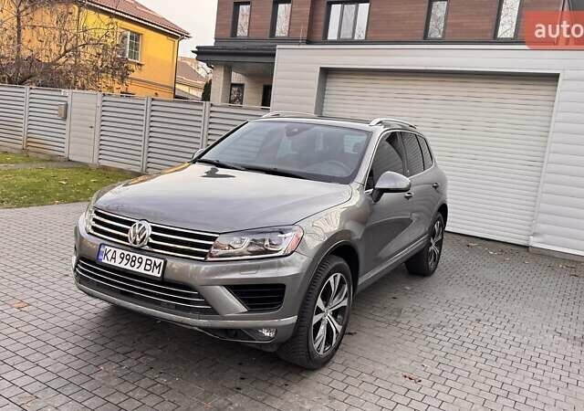 Серый Фольксваген Туарег, объемом двигателя 3.6 л и пробегом 114 тыс. км за 20800 $, фото 13 на Automoto.ua