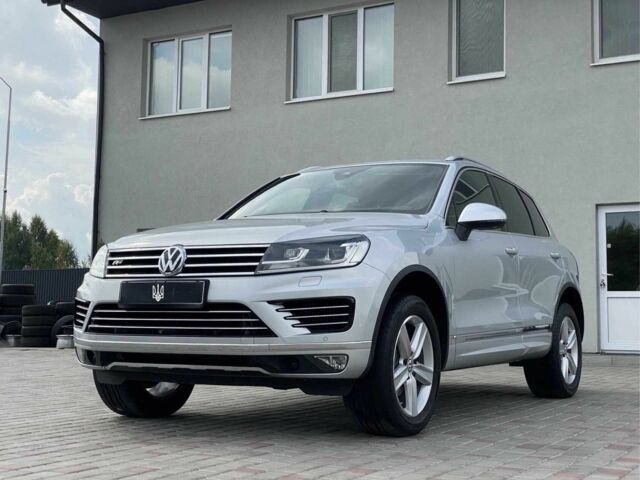 Серый Фольксваген Туарег, объемом двигателя 0 л и пробегом 155 тыс. км за 31000 $, фото 3 на Automoto.ua