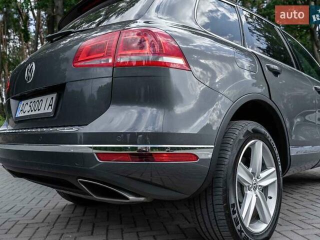 Фольксваген Туарег 2016 в Луцке на Automoto.ua Серый Фольксваген Туарег, объемом двигателя 2.97 л и пробегом 181 тыс. км за 35000 $, фото 15 на Automoto.ua