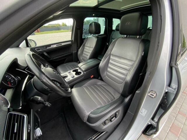 Серый Фольксваген Туарег, объемом двигателя 0 л и пробегом 155 тыс. км за 31000 $, фото 8 на Automoto.ua