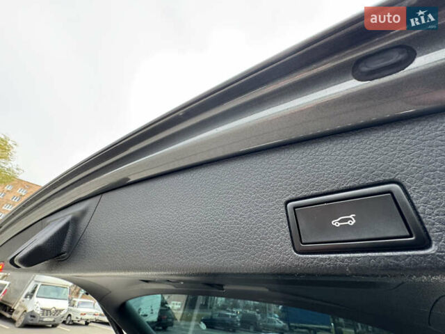 Серый Фольксваген Туарег, объемом двигателя 3.6 л и пробегом 240 тыс. км за 17700 $, фото 24 на Automoto.ua