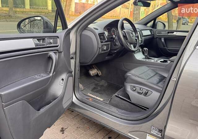 Серый Фольксваген Туарег, объемом двигателя 3.6 л и пробегом 114 тыс. км за 20800 $, фото 14 на Automoto.ua