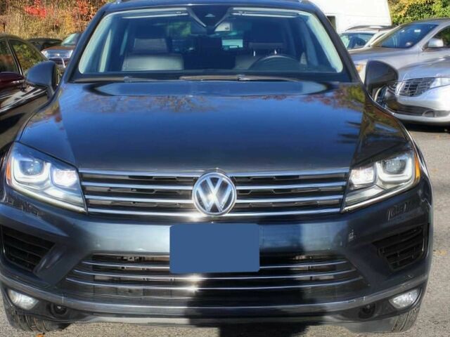 Сірий Фольксваген Туарег, об'ємом двигуна 3.6 л та пробігом 79 тис. км за 3600 $, фото 1 на Automoto.ua