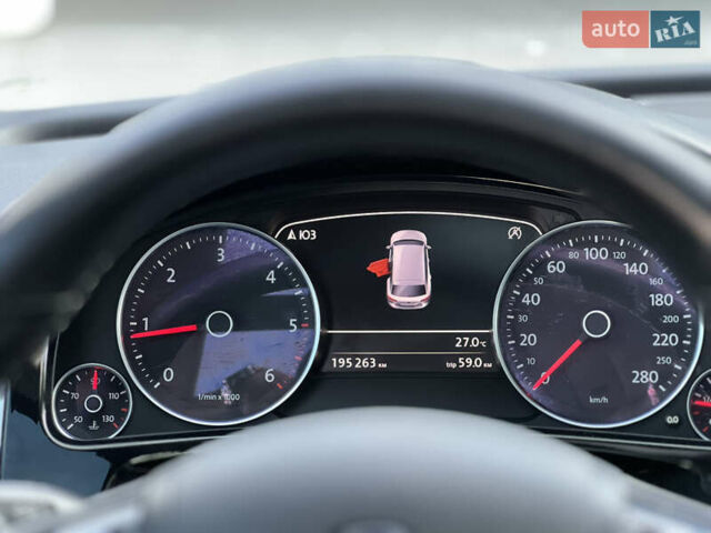 Фольксваген Туарег 2016 в Киеве на Automoto.ua Серый Фольксваген Туарег, объемом двигателя 3 л и пробегом 196 тыс. км за 21900 $, фото 27 на Automoto.ua