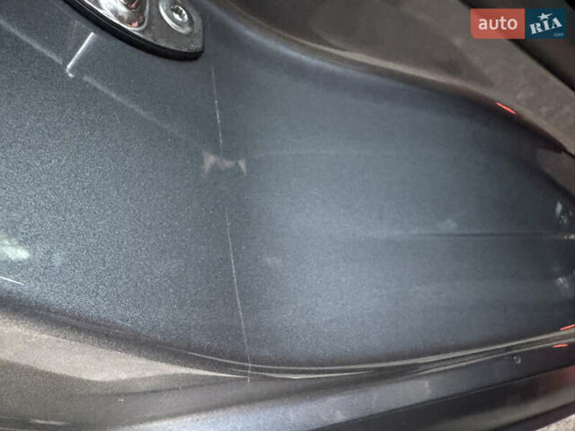 Серый Фольксваген Туарег, объемом двигателя 3 л и пробегом 123 тыс. км за 33333 $, фото 34 на Automoto.ua