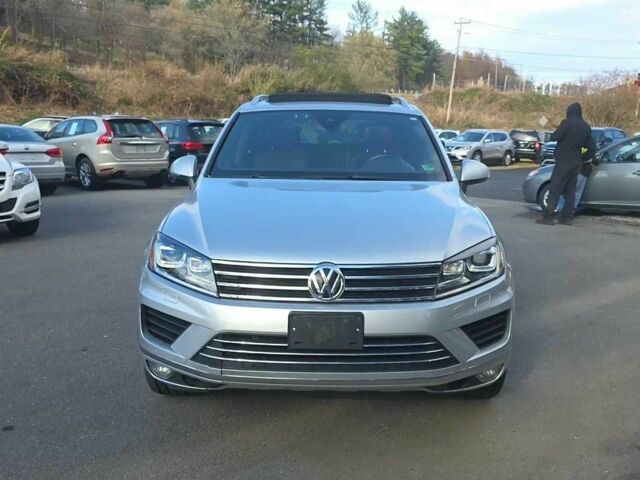 Сірий Фольксваген Туарег, об'ємом двигуна 0 л та пробігом 82 тис. км за 14000 $, фото 1 на Automoto.ua