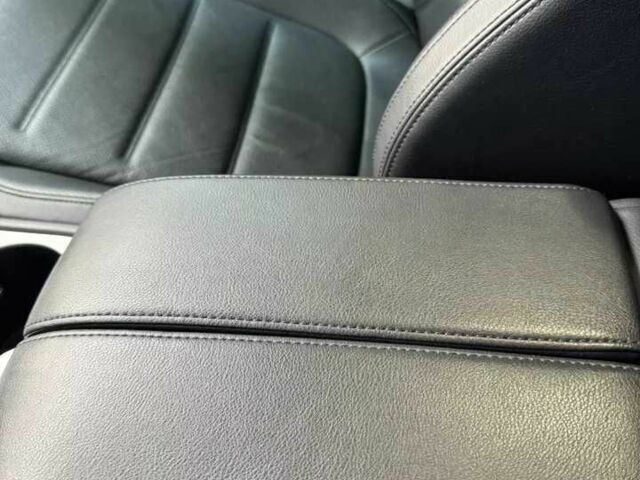 Серый Фольксваген Туарег, объемом двигателя 3.6 л и пробегом 76 тыс. км за 4900 $, фото 17 на Automoto.ua