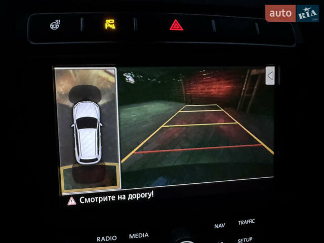 Серый Фольксваген Туарег, объемом двигателя 3 л и пробегом 123 тыс. км за 33333 $, фото 57 на Automoto.ua