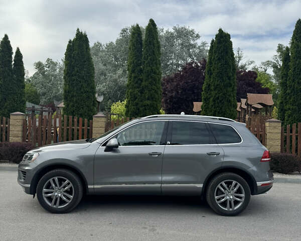 Серый Фольксваген Туарег, объемом двигателя 3.6 л и пробегом 115 тыс. км за 19500 $, фото 7 на Automoto.ua