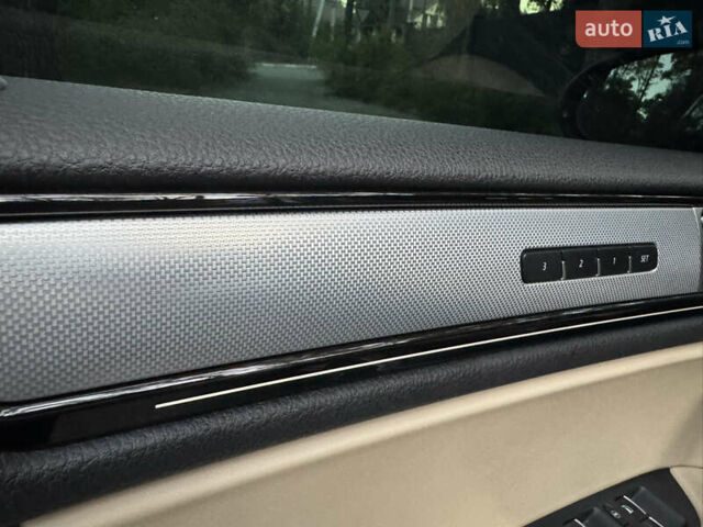 Серый Фольксваген Туарег, объемом двигателя 3 л и пробегом 123 тыс. км за 33333 $, фото 24 на Automoto.ua