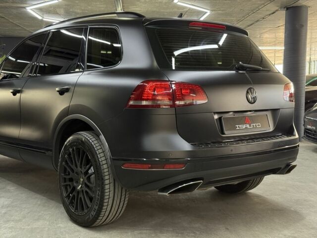 Серый Фольксваген Туарег, объемом двигателя 3 л и пробегом 162 тыс. км за 760 $, фото 15 на Automoto.ua