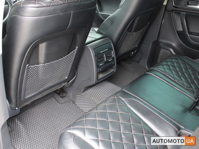 Сірий Фольксваген Туарег, об'ємом двигуна 3 л та пробігом 171 тис. км за 28900 $, фото 9 на Automoto.ua