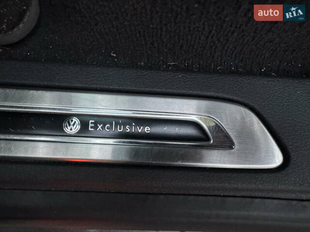 Серый Фольксваген Туарег, объемом двигателя 3 л и пробегом 123 тыс. км за 33333 $, фото 25 на Automoto.ua