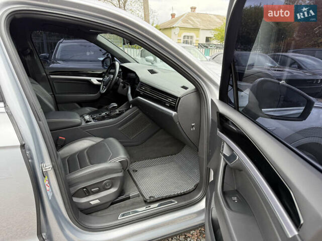 Серый Фольксваген Туарег, объемом двигателя 3 л и пробегом 109 тыс. км за 39700 $, фото 44 на Automoto.ua