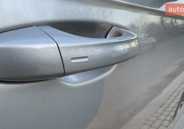 Серый Фольксваген Туарег, объемом двигателя 2.97 л и пробегом 163 тыс. км за 43800 $, фото 67 на Automoto.ua