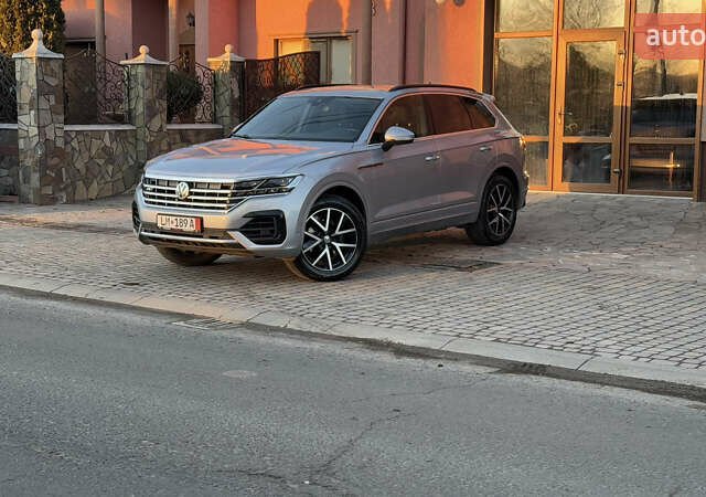 Серый Фольксваген Туарег, объемом двигателя 2.97 л и пробегом 163 тыс. км за 43800 $, фото 9 на Automoto.ua