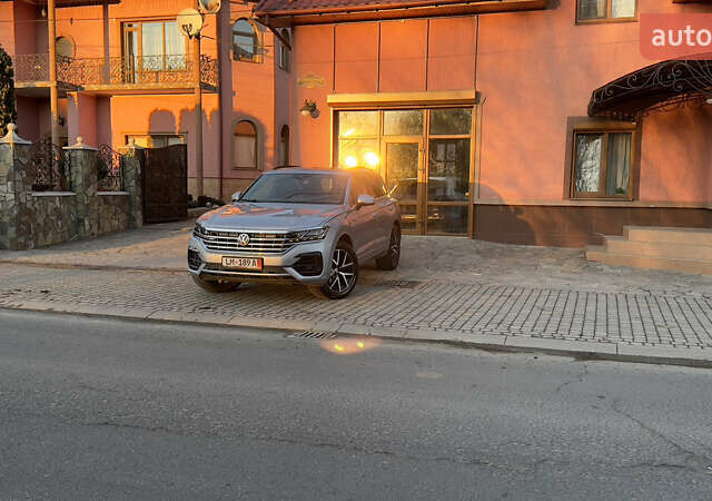 Серый Фольксваген Туарег, объемом двигателя 2.97 л и пробегом 163 тыс. км за 43800 $, фото 5 на Automoto.ua