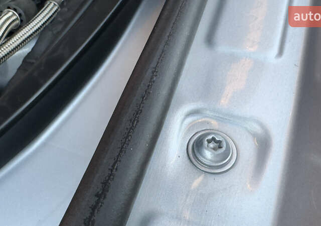 Серый Фольксваген Туарег, объемом двигателя 2.97 л и пробегом 163 тыс. км за 43800 $, фото 95 на Automoto.ua