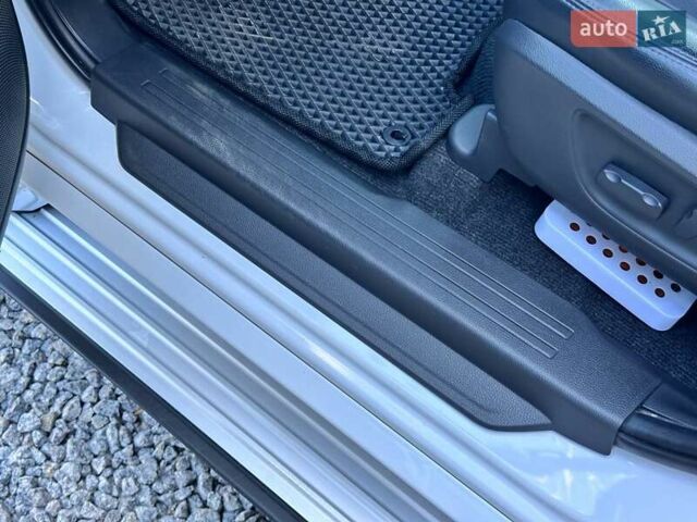 Серый Фольксваген Туарег, объемом двигателя 2.99 л и пробегом 69 тыс. км за 44999 $, фото 31 на Automoto.ua