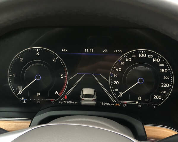 Сірий Фольксваген Туарег, об'ємом двигуна 2.97 л та пробігом 184 тис. км за 39500 $, фото 19 на Automoto.ua