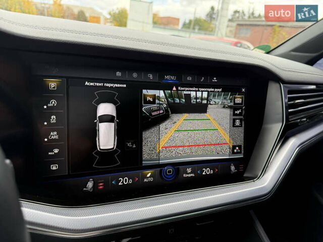 Серый Фольксваген Туарег, объемом двигателя 3 л и пробегом 109 тыс. км за 39700 $, фото 32 на Automoto.ua