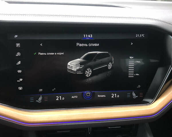 Сірий Фольксваген Туарег, об'ємом двигуна 2.97 л та пробігом 184 тис. км за 39500 $, фото 17 на Automoto.ua