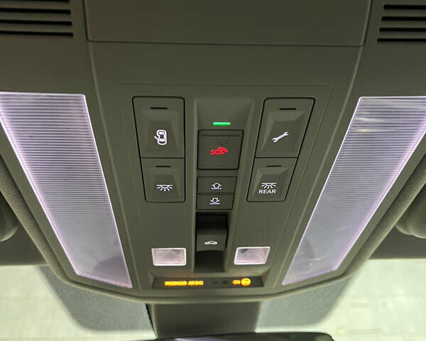 Серый Фольксваген Туарег, объемом двигателя 2.97 л и пробегом 225 тыс. км за 43900 $, фото 51 на Automoto.ua