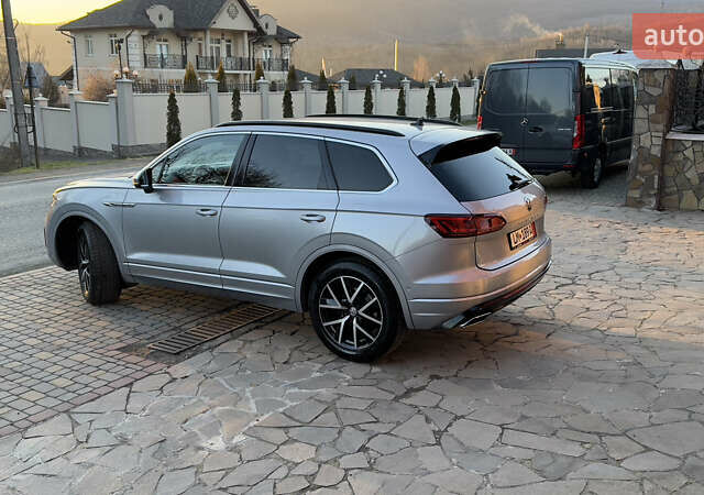 Серый Фольксваген Туарег, объемом двигателя 2.97 л и пробегом 163 тыс. км за 43800 $, фото 33 на Automoto.ua