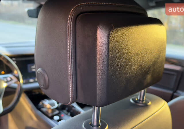 Серый Фольксваген Туарег, объемом двигателя 2.97 л и пробегом 163 тыс. км за 43800 $, фото 49 на Automoto.ua