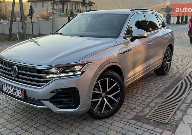 Серый Фольксваген Туарег, объемом двигателя 2.97 л и пробегом 163 тыс. км за 43800 $, фото 14 на Automoto.ua