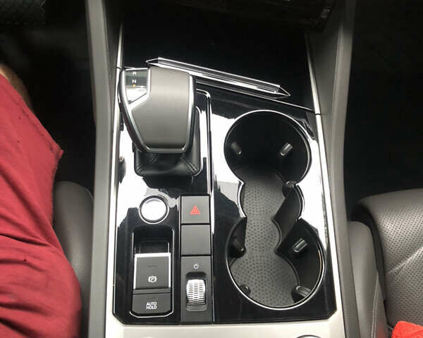 Сірий Фольксваген Туарег, об'ємом двигуна 2.97 л та пробігом 184 тис. км за 39500 $, фото 16 на Automoto.ua