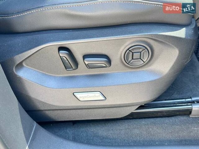 Серый Фольксваген Туарег, объемом двигателя 2.99 л и пробегом 69 тыс. км за 44999 $, фото 14 на Automoto.ua