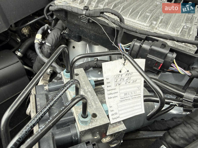 Серый Фольксваген Туарег, объемом двигателя 3 л и пробегом 109 тыс. км за 39700 $, фото 55 на Automoto.ua