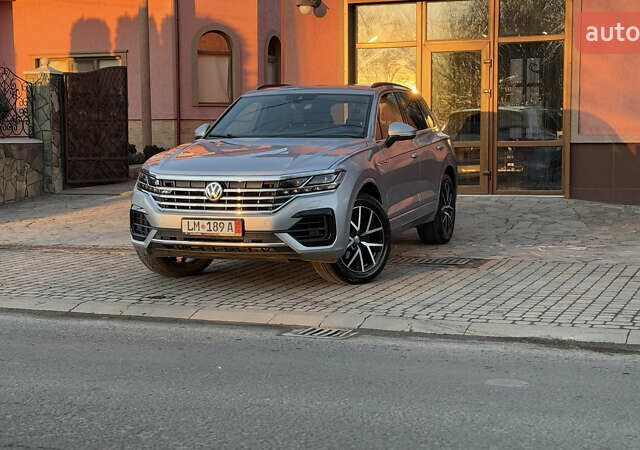 Серый Фольксваген Туарег, объемом двигателя 2.97 л и пробегом 163 тыс. км за 43800 $, фото 8 на Automoto.ua