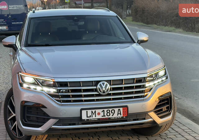 Серый Фольксваген Туарег, объемом двигателя 2.97 л и пробегом 163 тыс. км за 43800 $, фото 30 на Automoto.ua