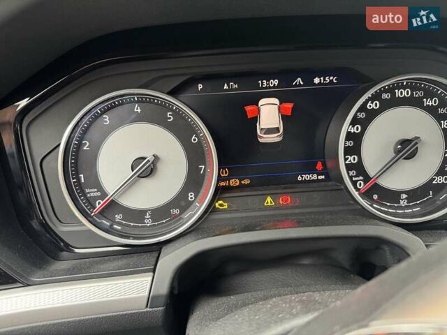 Сірий Фольксваген Туарег, об'ємом двигуна 3 л та пробігом 67 тис. км за 44000 $, фото 4 на Automoto.ua
