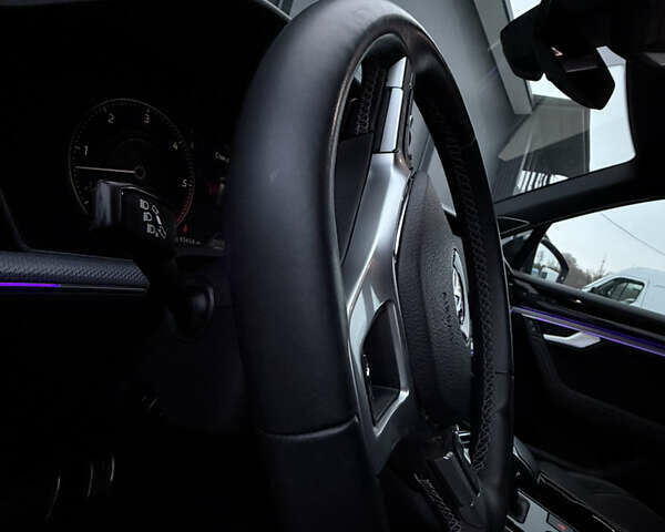 Сірий Фольксваген Туарег, об'ємом двигуна 3 л та пробігом 182 тис. км за 46000 $, фото 79 на Automoto.ua